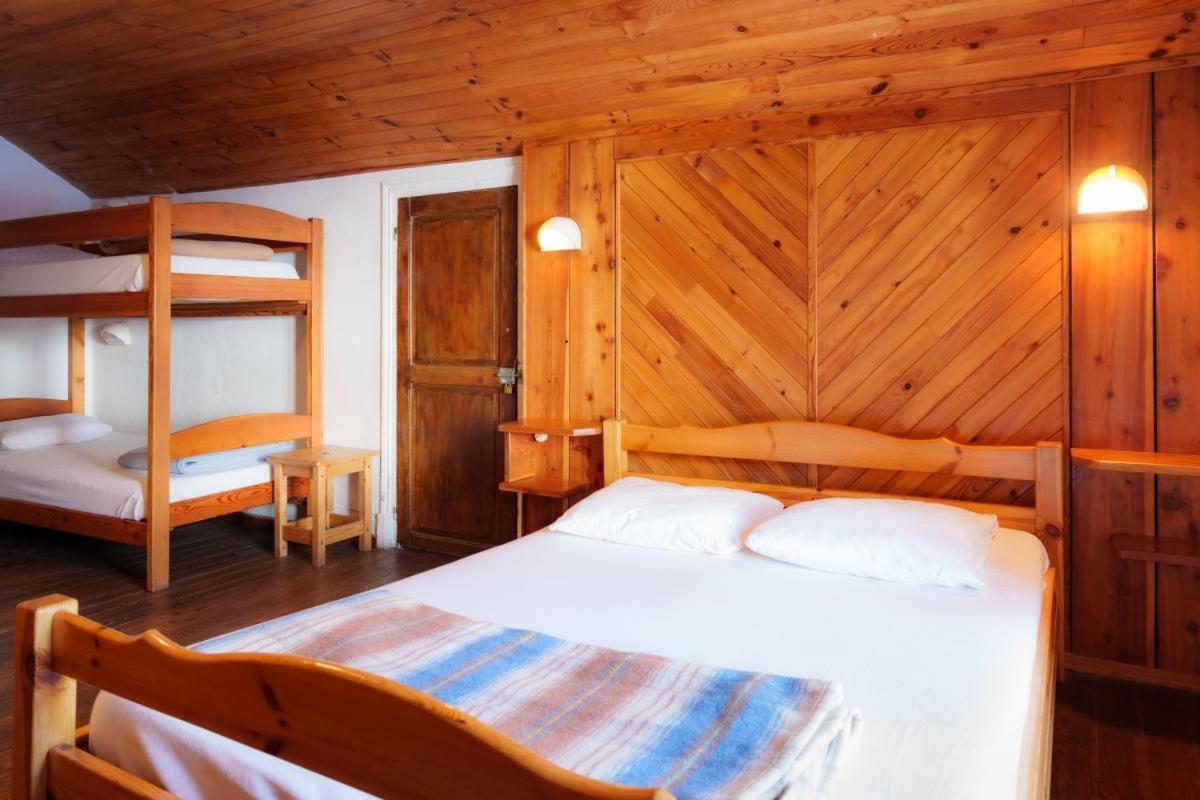 Auberge L'Estoilies Сен-Веран Экстерьер фото